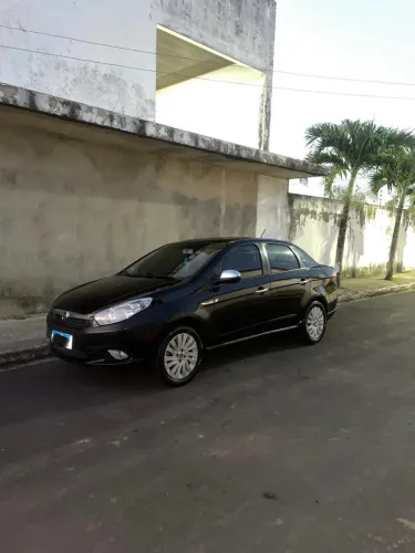 Fiat Grand Siena Attrac. 1.4 EVO F.flex 8V 2014