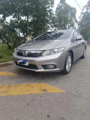 Honda Civic Sedan LXR 2.0 Flexone 16V Aut. 4P 2014