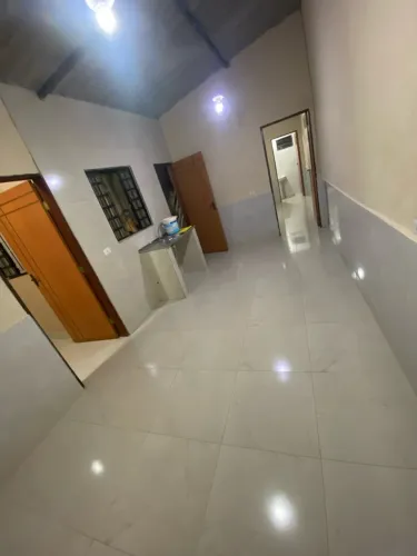 Alugo casa em Taguatinga Sul com 2 quartos
