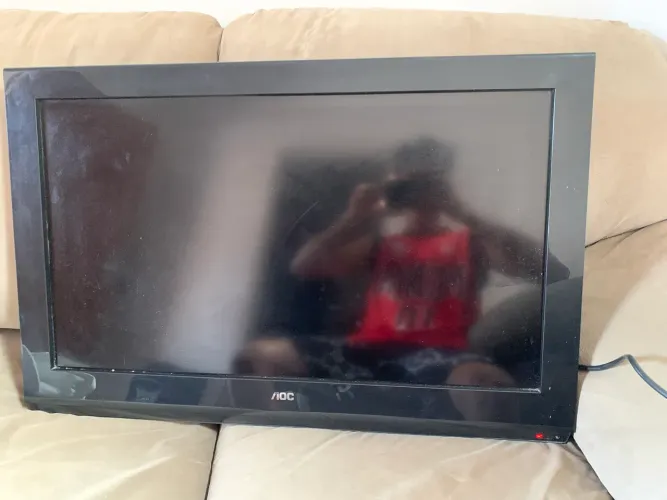 Vendo Televisão AOC
