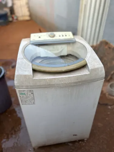 Máquina de lavar Brastemp