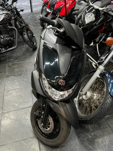 Yamaha fluo