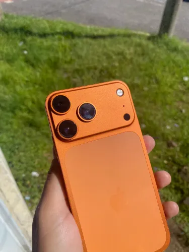 IPHONE XR / 17PRO