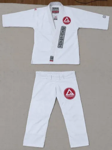 Kimono Jiu Jitsu
