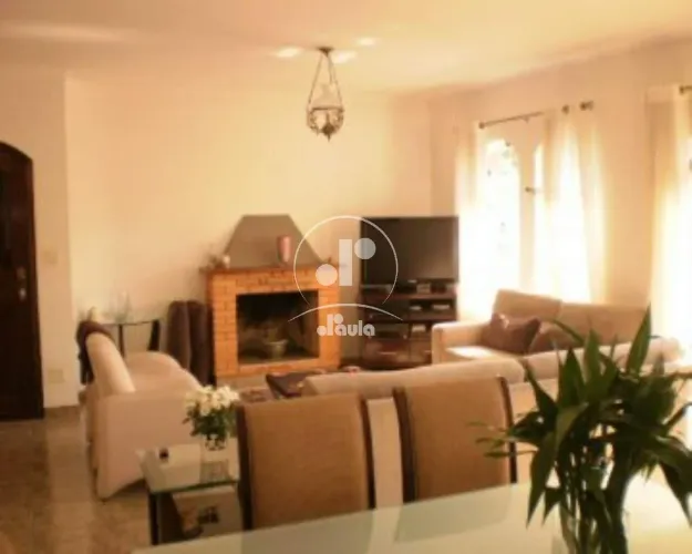 Casa à venda, 4 quartos 2 suítes Vila Gilda em Santo André/SP