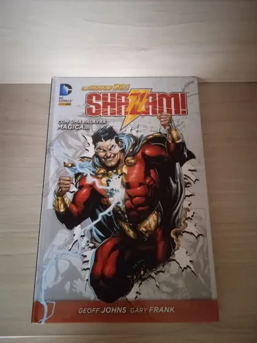 Shazam: Com Uma Palavra Mágica...
