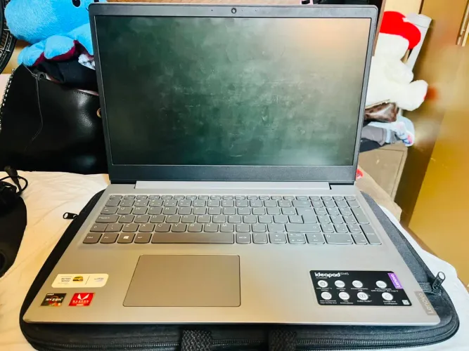 Lenovo IdeaPad S145