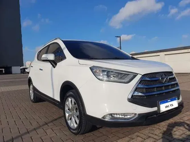 JAC T5 1.5 Jet Flex 16V 5P Mec. 2017