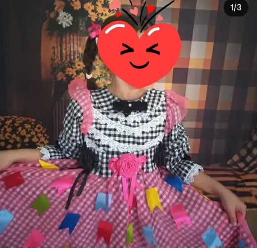 Vestido de quadrilha de bandeirinhas