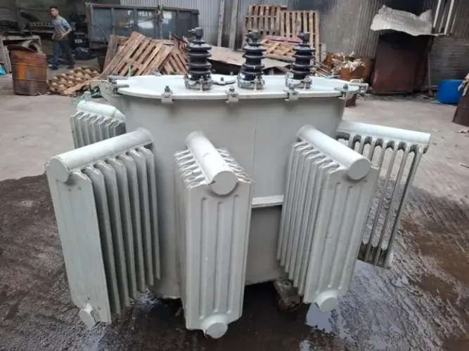 Transformador Trifásico 300KVA