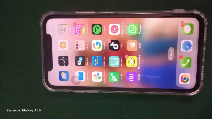 Vendo iphone xr ou troco por pelo 11
