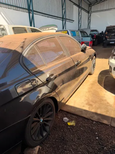 BMW 320I A 2011