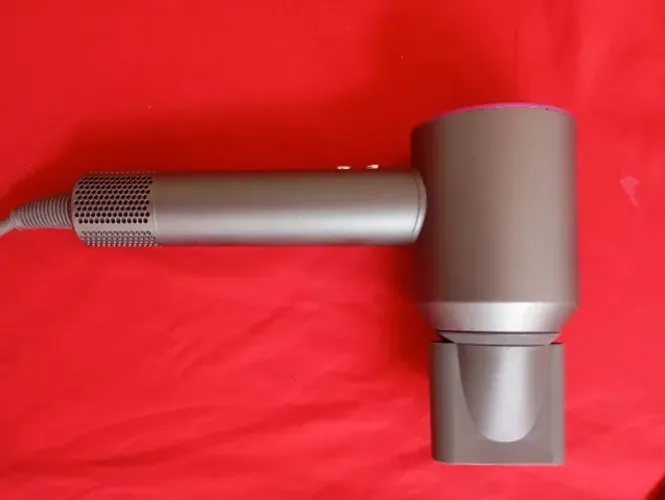 Vende-se secador de cabelo