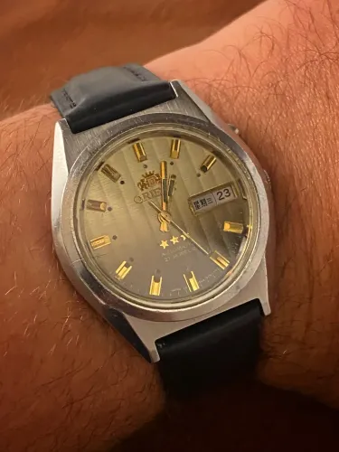 Relógio Vintage Orient 3 Estrelas Calendário Japonês