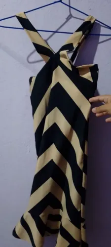 Roupas disponíveis para bazar.