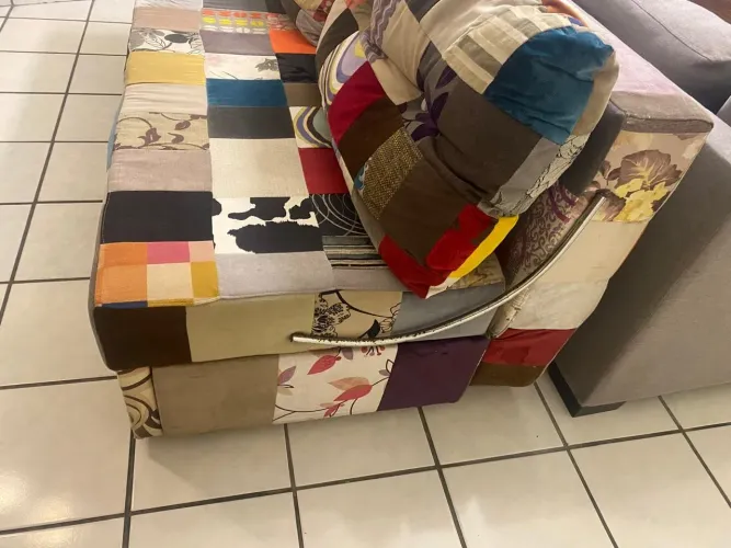 Sofá-cama grande e confortável | Abre totalmente | Ótimo estado