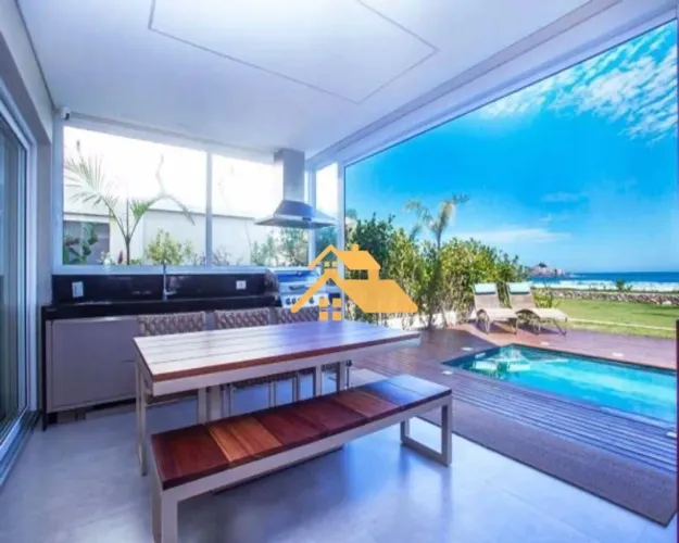 Locação de Temporada em Juquehy: Casa de Luxo em Condomínio com 7 Suítes, Piscina Privativ