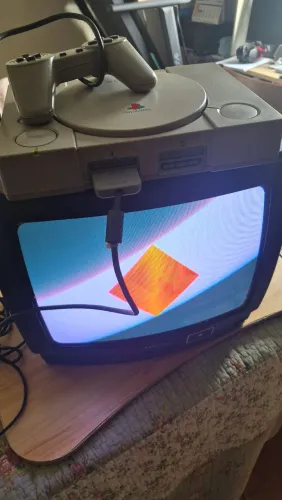 PlayStation 1 fat americano bloqueado funcionando perfeitamente Sem jogos - FAÇO ENVIO olx