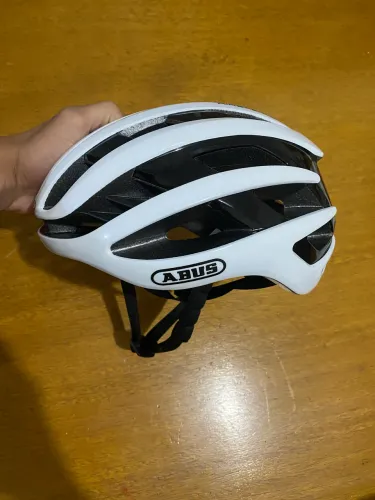 capacete abus airbreaker