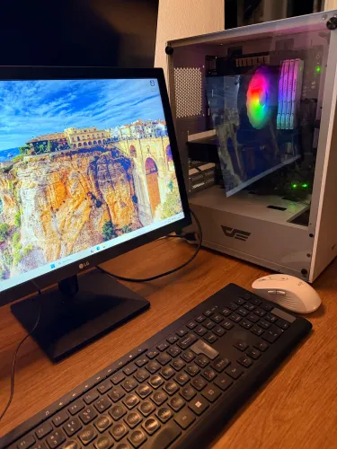 PC Gamer I7 4790 | 32GB RAM DDR3 | RX 580 4GB + Monitor LG 22,5 + Teclado
