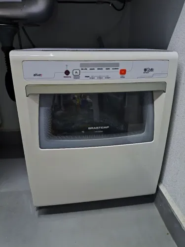 Lava Louças Brastemp ative, 8 Serviços - 110V