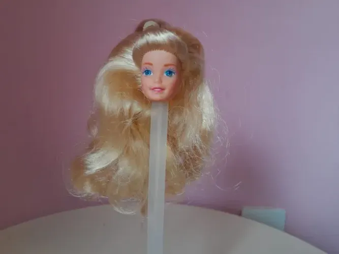 Barbie Estrela, CABEÇA Fim de Semana