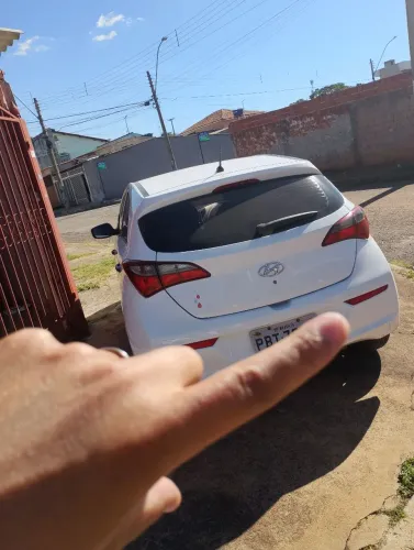 Hyundai HB20S Unique 1.0 Flex 12V Mec. 2019