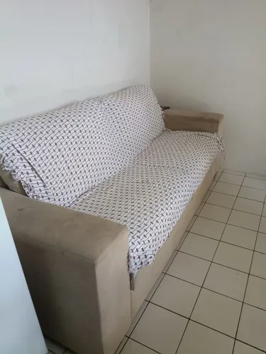 Vendo sofá usado em boas condições 
