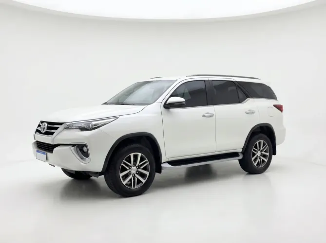 Toyota Hilux SW4 SRX 4X4 2.8 TDI 16V Dies. Aut. 2018