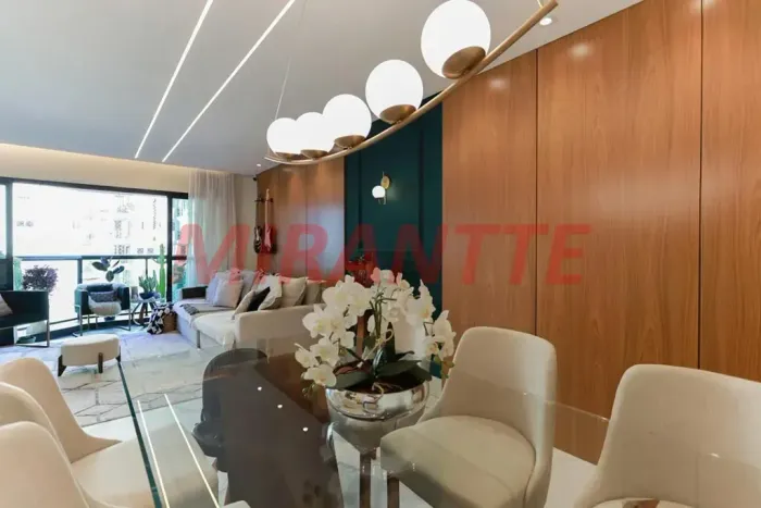 Imóvel para venda possui 130 metros quadrados com 3 quartos em Santana - São Paulo - SP
