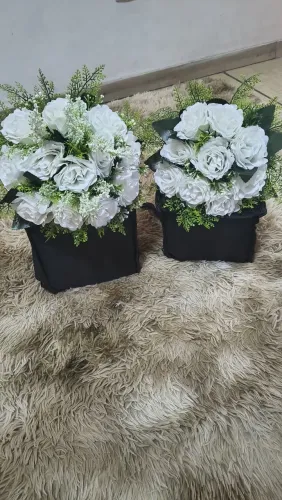 Buquê de flores artificiais casamento  a partir de 50,00