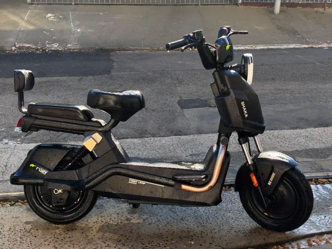 SCOOTER ELETRICA - 1000w - 80km autonomia