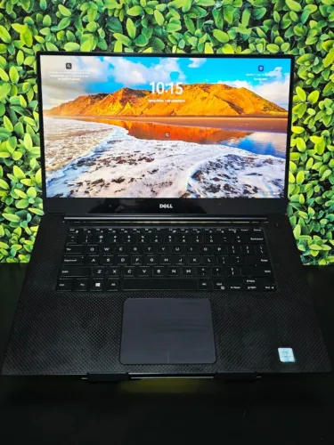 Dell Precision 5520 i7 16GB SSD 256GB Quadro 4GB 4K Touch Bateria Nova