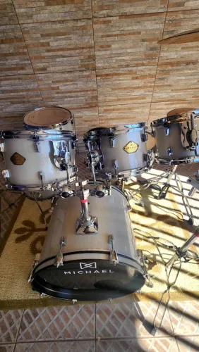 Bateria acústica 