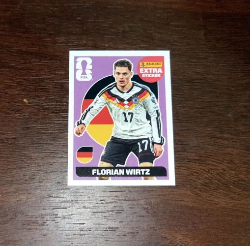 Figurinha extra sticker Florian wirtz roxa 