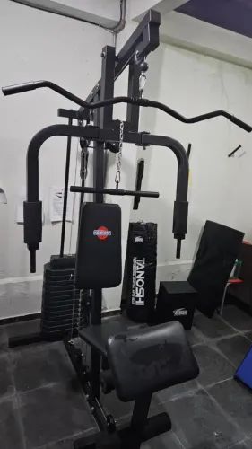 Máquina de musculação Kenkorp