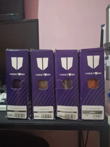 Filamento PLA 1Kg Voolt3D - Laranja, Roxo, Marrom Cappuccino e Bege Caucasiano