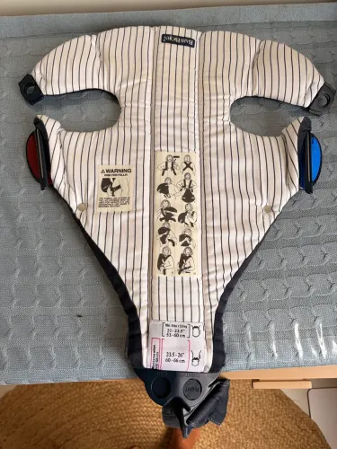 Canguru BabyBjörn Original (3,5kg a 11kg) - Ótimo Estado