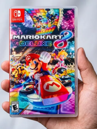 Mario Kart 8 Deluxe Nintendo Switch mídia física 