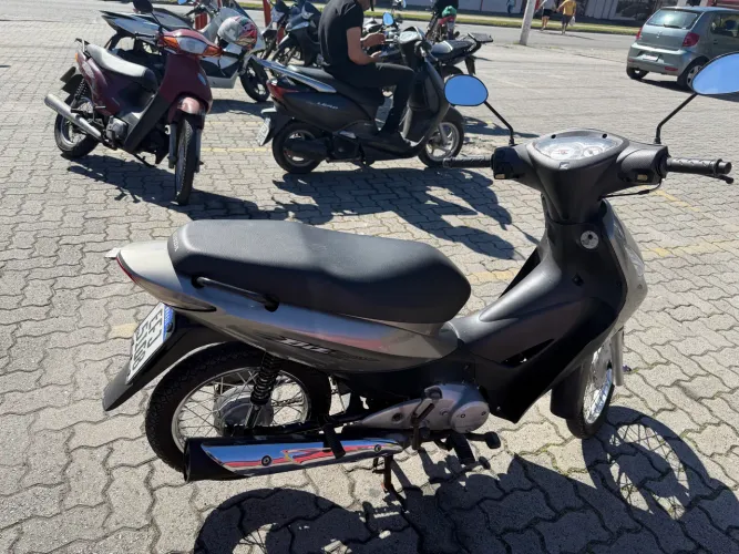Biz 125 es