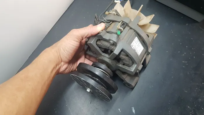 Motor monofásico 220V