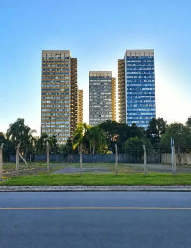 Apartamento Retrofit 2 Quartos à Venda no Alto da XV, Curitiba 80 m²