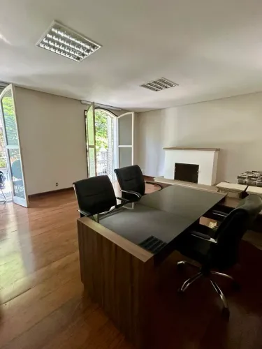 Casa Nova Campinas Venda ou locação comercial, 10 salas, 665m2 terreno, 410m2n construcao