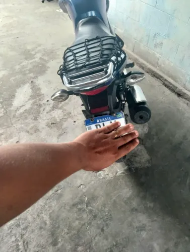 Vende-se Fan 160 2019 super conservada mais informação TV