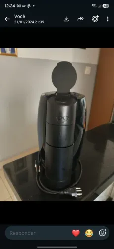 Veda,Cafeteira elétrica três corações. 