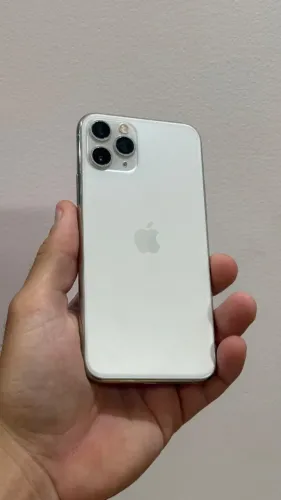 IPhone 11 Pro em ótimo estado