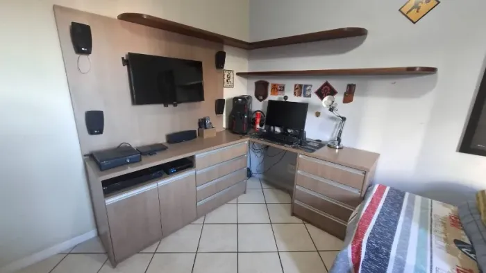 Conjunto Quarto Completo (Painel + Escrivaninha + Cômoda)