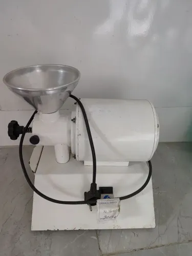 MOEDOR DE CAFÉ/GRÃOS 