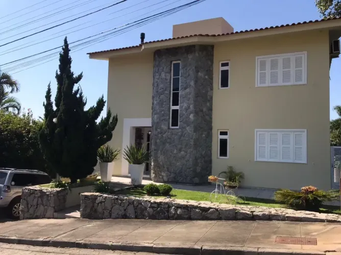 Casa para venda com 350 metros quadrados com 4 quartos em Praia Brava - Florianópolis - SC