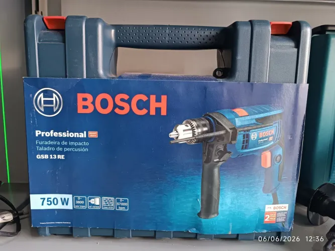 FURADEIRA GSB 13 RE BOSCH<br>Parafusadeira e furadeira de impacto